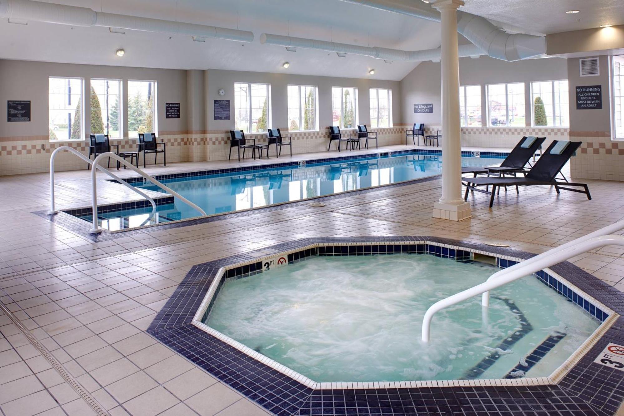 Residence Inn By Marriott Saginaw Exteriör bild